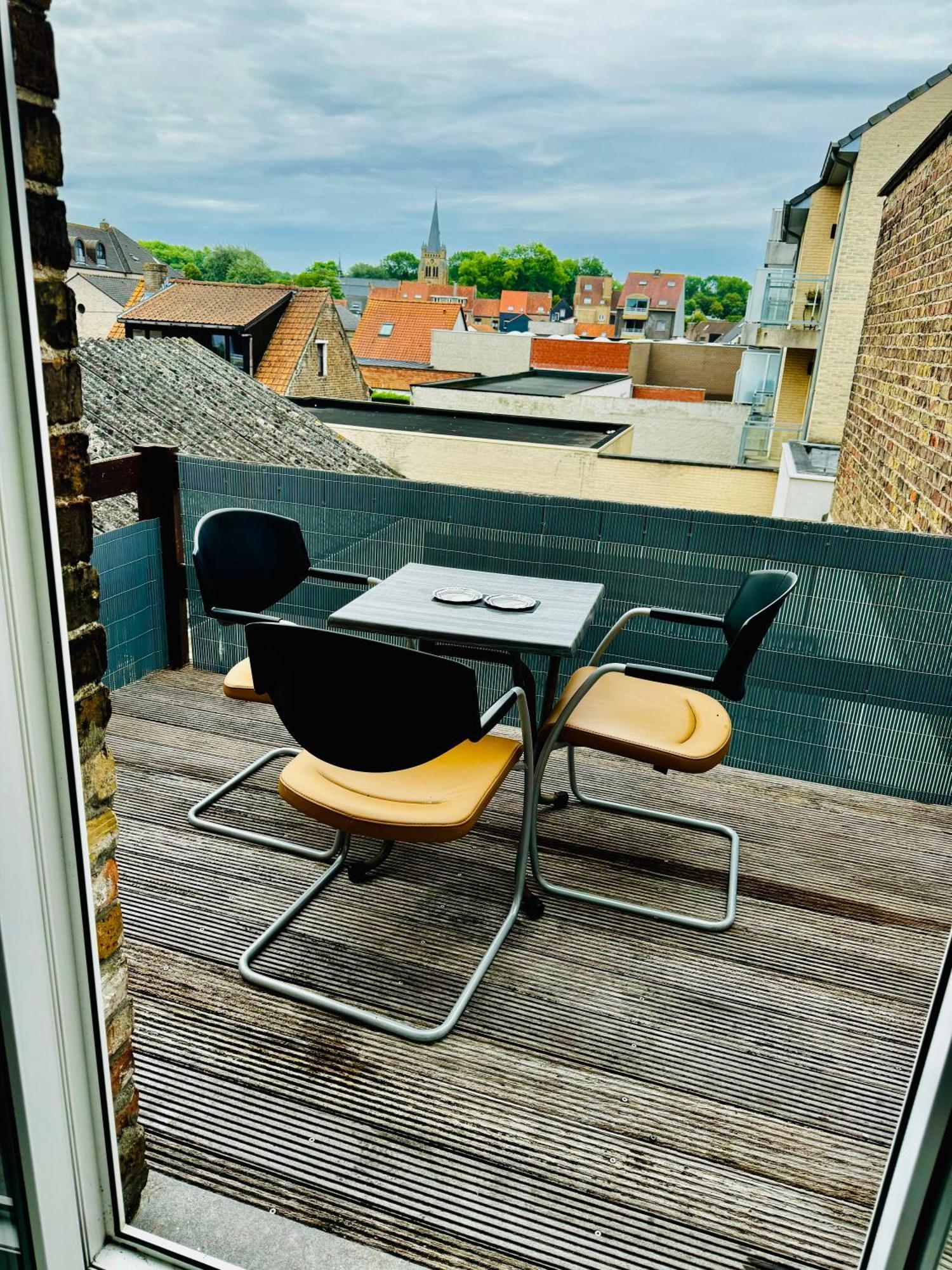 Appartement De Panne Bagian luar foto